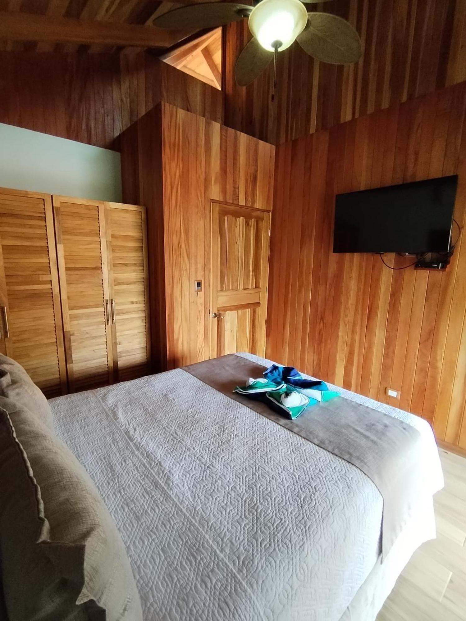 Bungalows Beachfront Hotel Punta Uva Luaran gambar