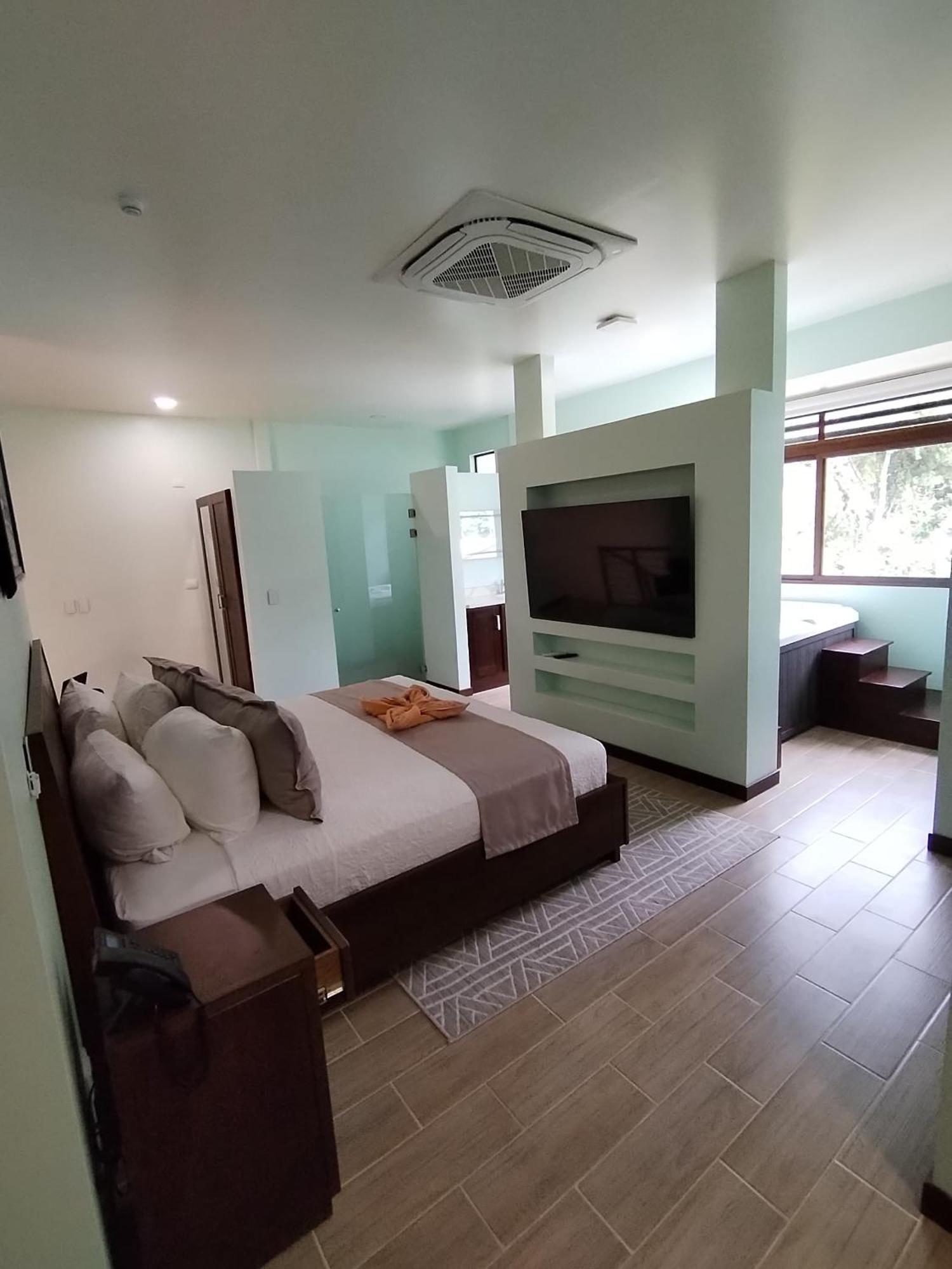Bungalows Beachfront Hotel Punta Uva Luaran gambar